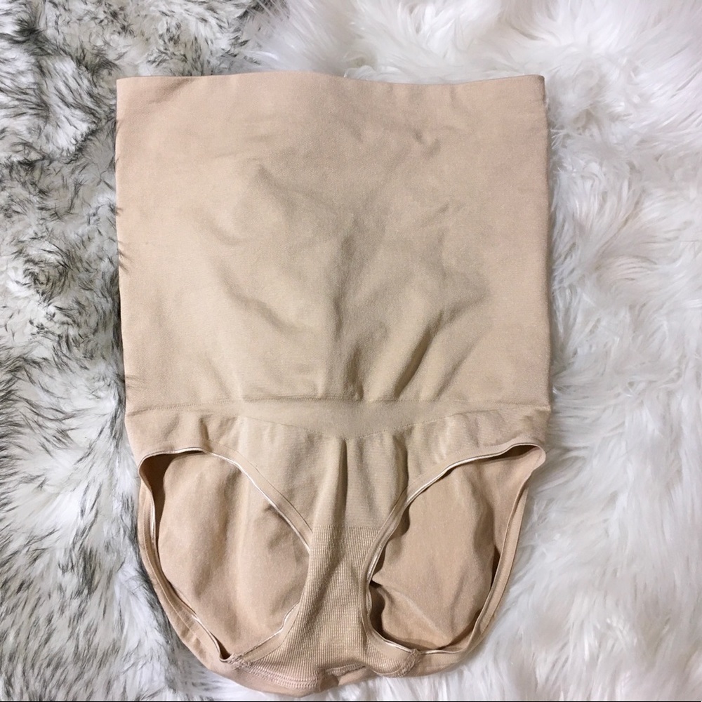 SPANX assets shaper/XL/ like new/ level 3